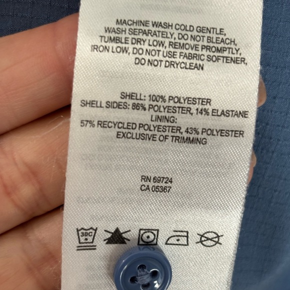 Columbia Men's Short Sleeve Button Down Shirt in Slate Blue - Picture 6 of 6